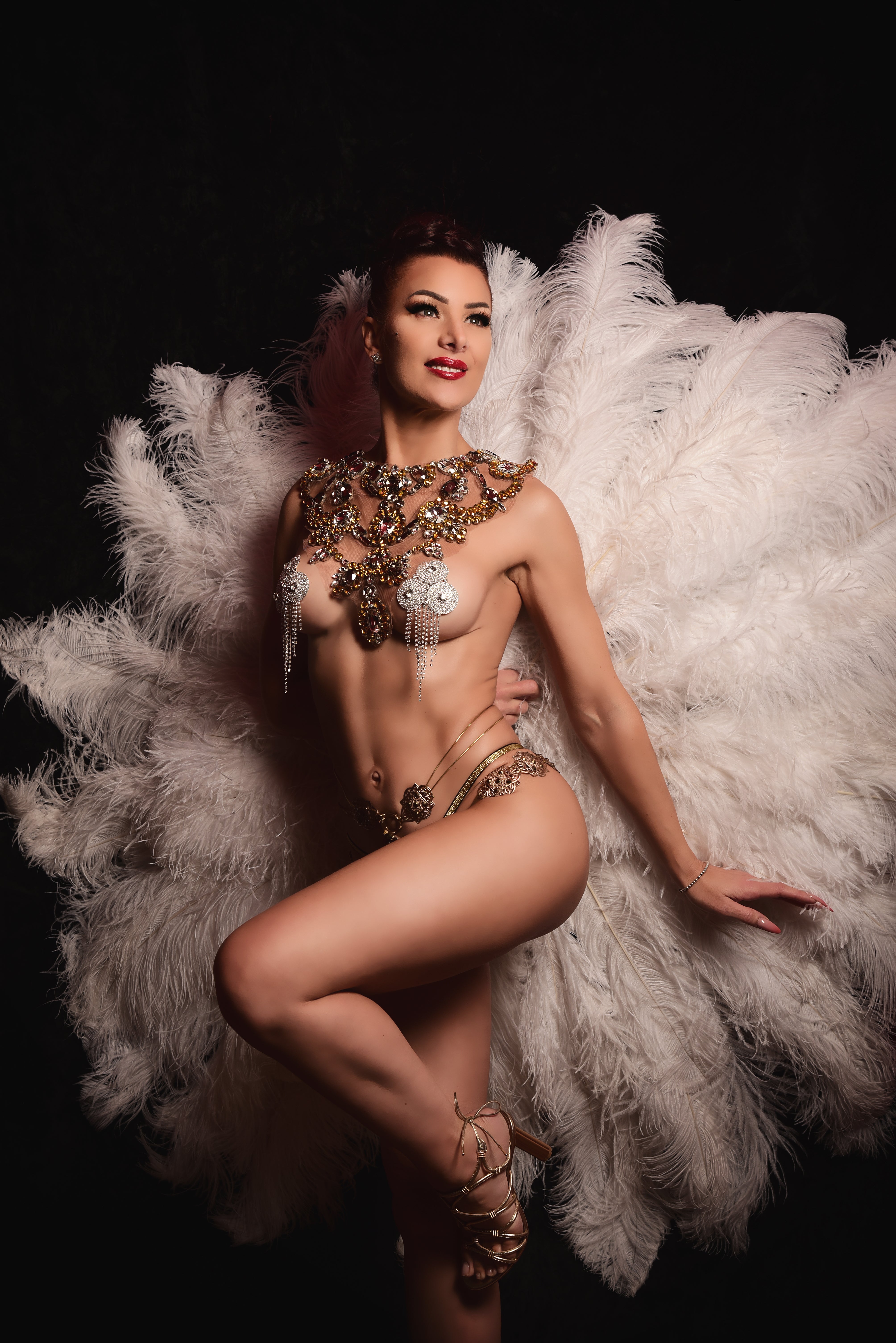 Appeeling Proudly Sponsors the Montreal Burlesque Festival 2025