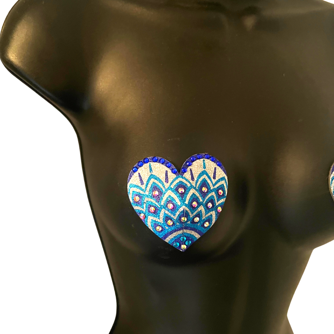 JOSEPHINE Blues and White Mosaic Glitter Heart and Gem Nipple Pasty, Covers (2pcs) pour les raves et les festivals de lingerie burlesque