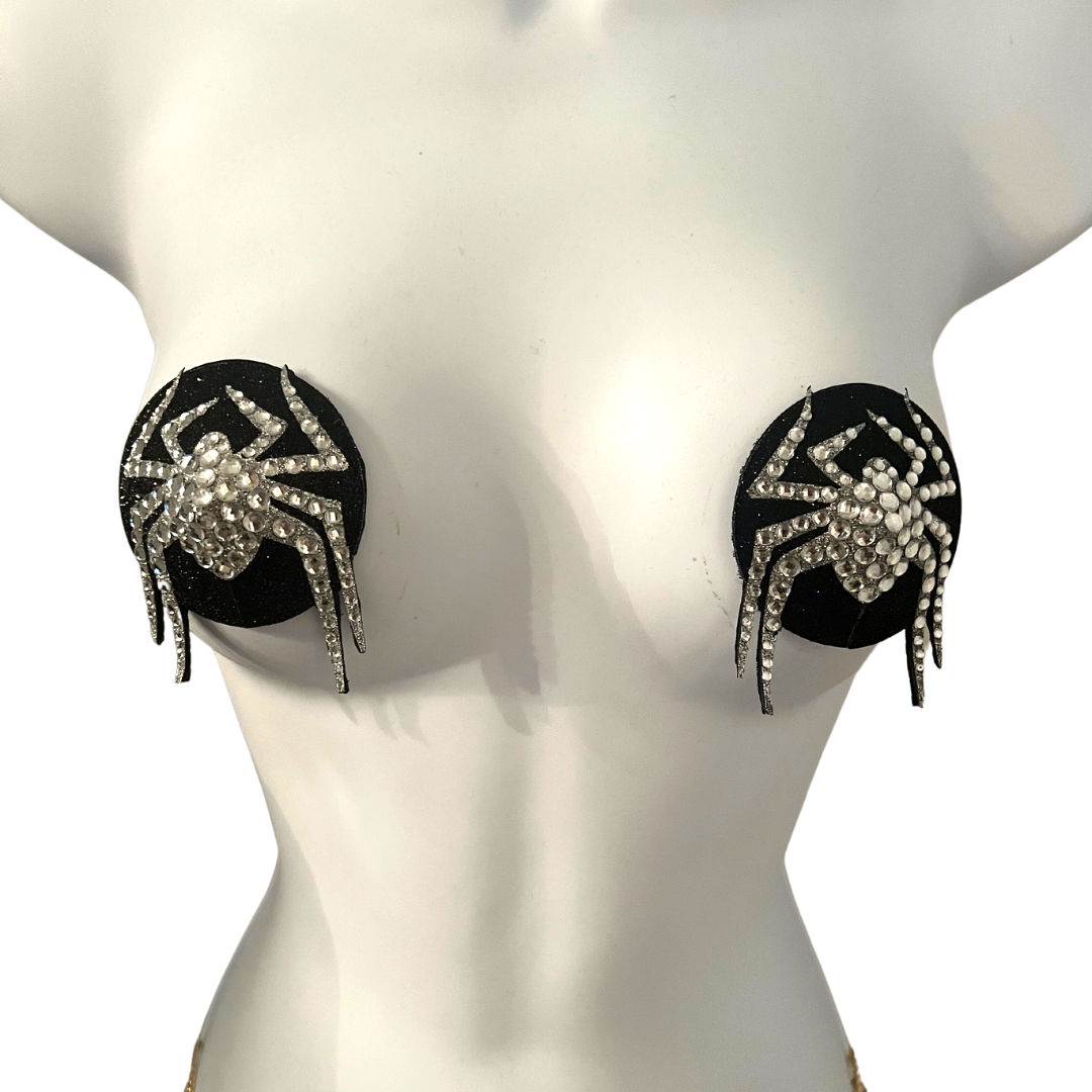 MISS MUFFET Black and Silver Spider Nipple Pasties, Covers (2pcs) pour Burlesque Raves Lingerie Halloween (réutilisable)