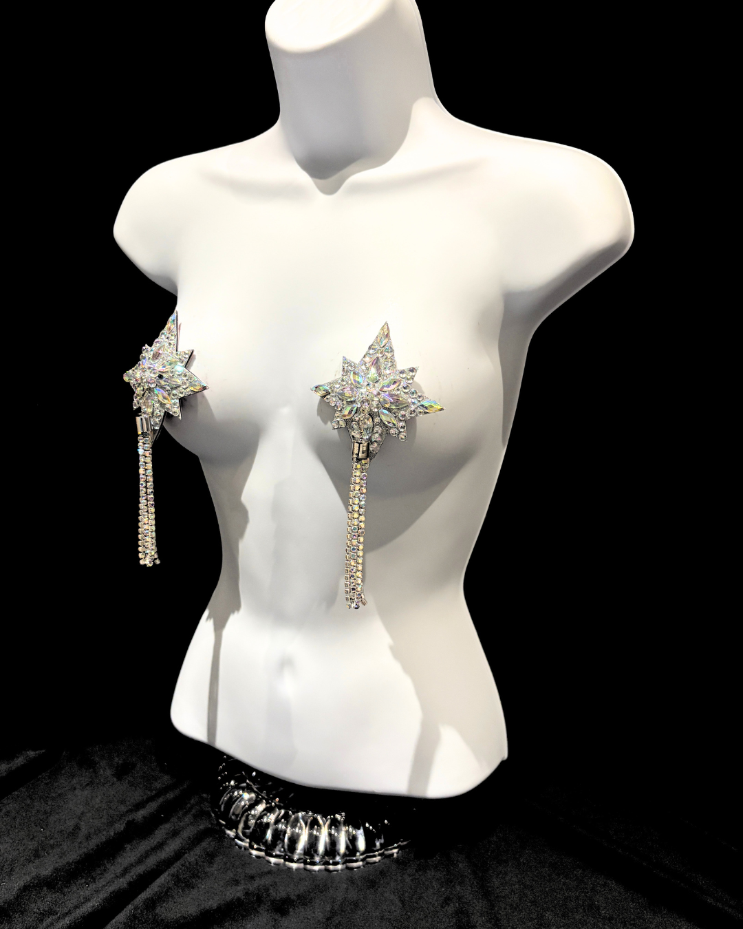 DITA VON TEESE STARLA Shimmering Silver Star Pasties with Removable Hand-Beaded Tassels (2pcs) Appeeling
