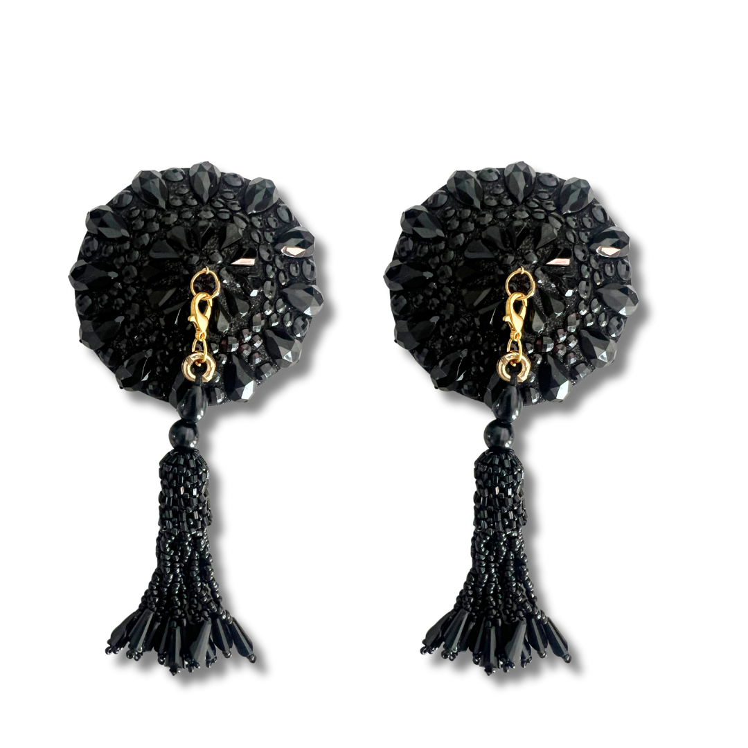 Appeeling Black Beauty