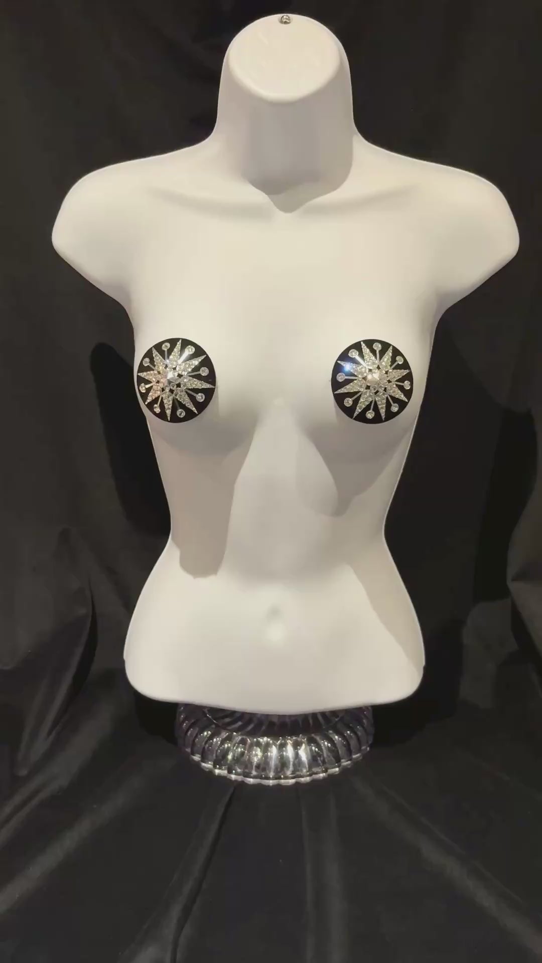 DITA VON TEESE STARLA Shimmering Silver Star Pasties with Removable Hand-Beaded Tassels (2pcs) Appeeling